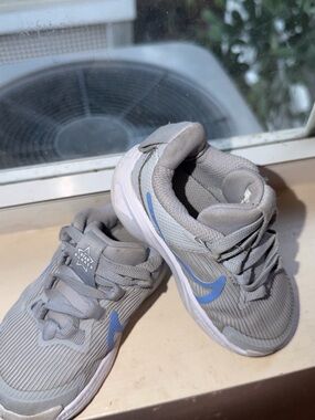 Nike Kids Sneakers Light Gray with Blue Swoosh
